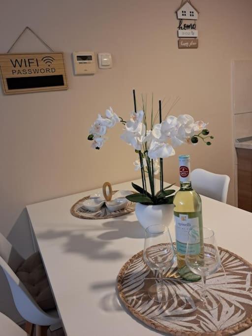 Holiday Home Apartment 부드바 외부 사진